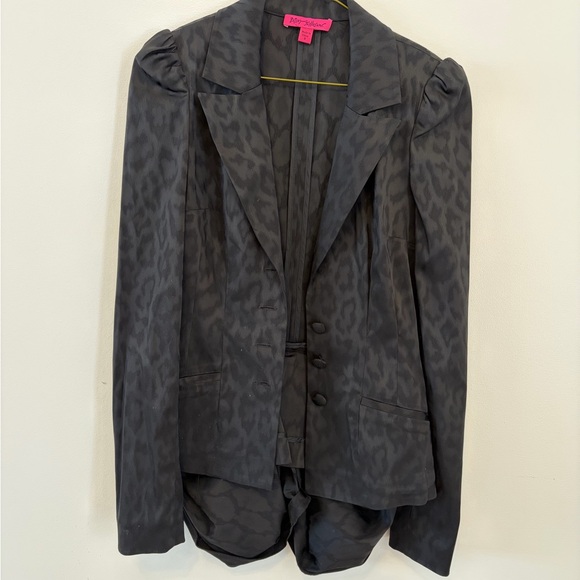 Betsey Johnson Jackets & Blazers - Betsey Johnson Dark Gray Leopard-Print Blazer